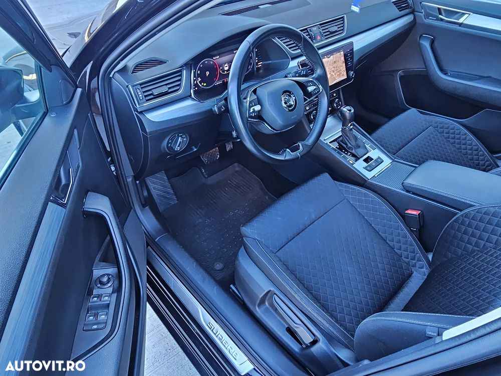 Skoda Superb 2.0 TDI DSG Sportline - 17