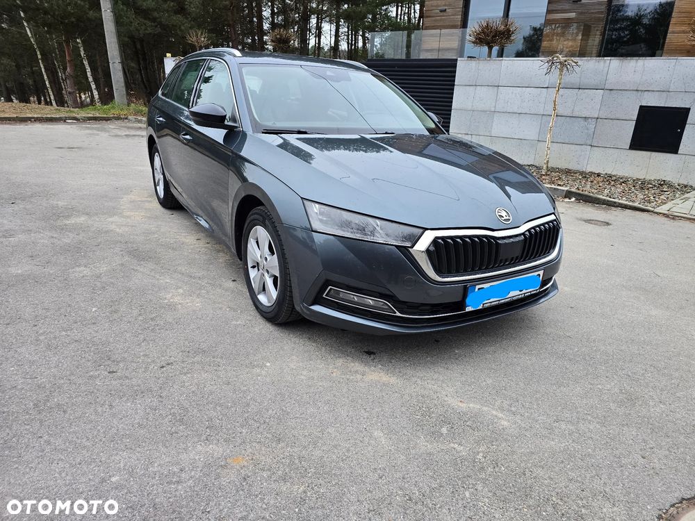 Skoda Octavia 2.0 TDI DSG Edition - 9