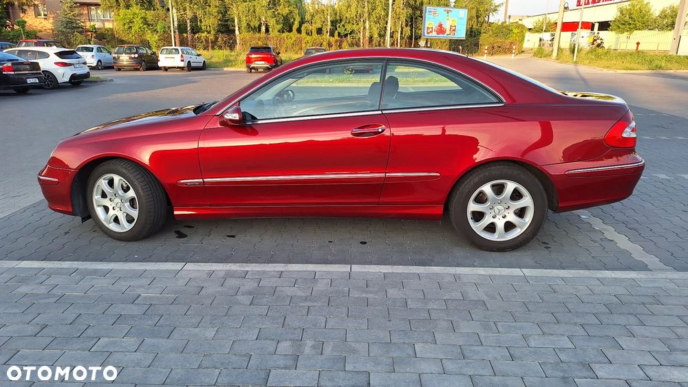 Mercedes-Benz CLK - 6