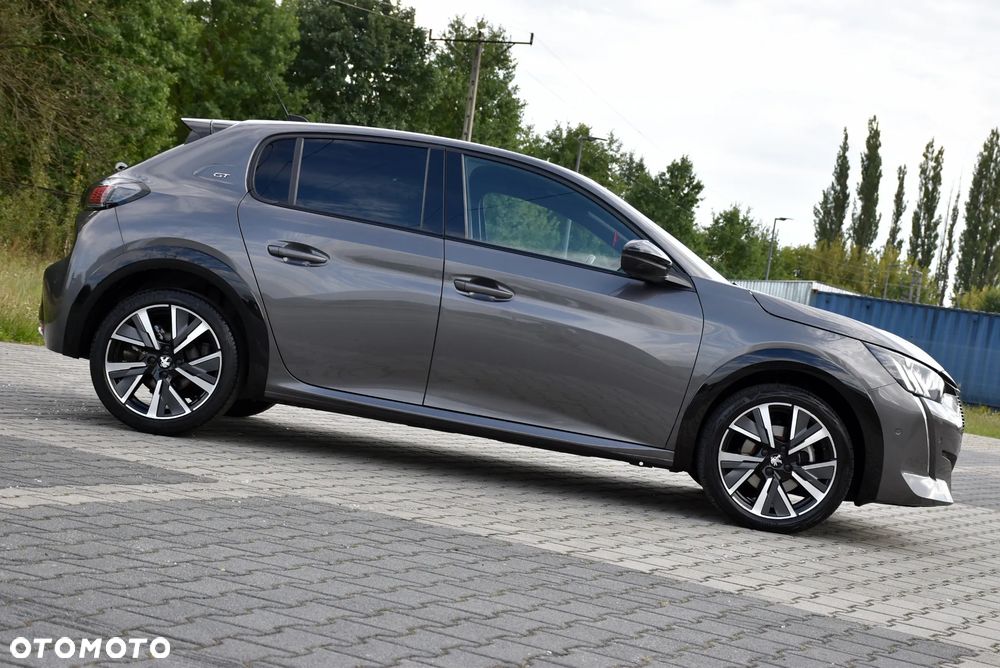 Peugeot 208 - 14