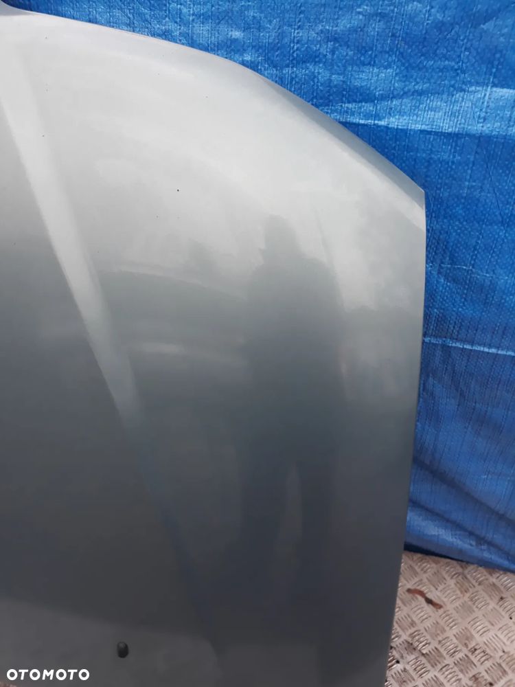 MASKA MITSUBISHI CARISMA  KOLOR: G64  2002r - 6