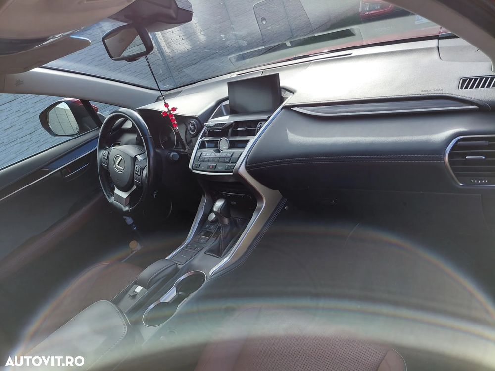 Lexus Seria NX 300h Luxury - 9