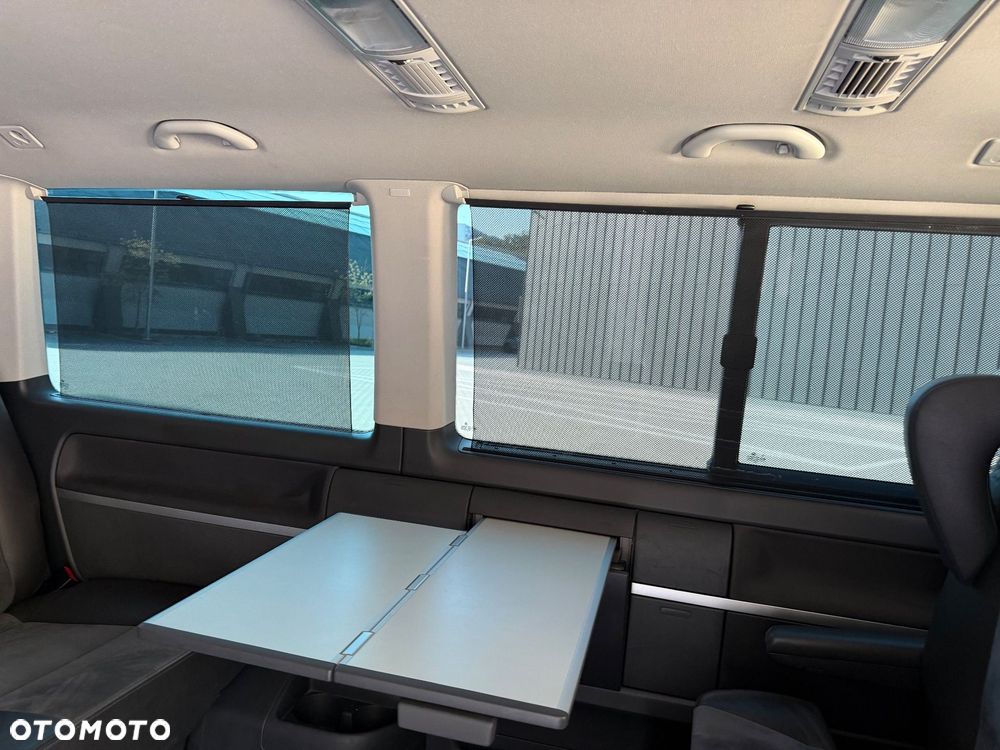 Volkswagen Multivan - 35