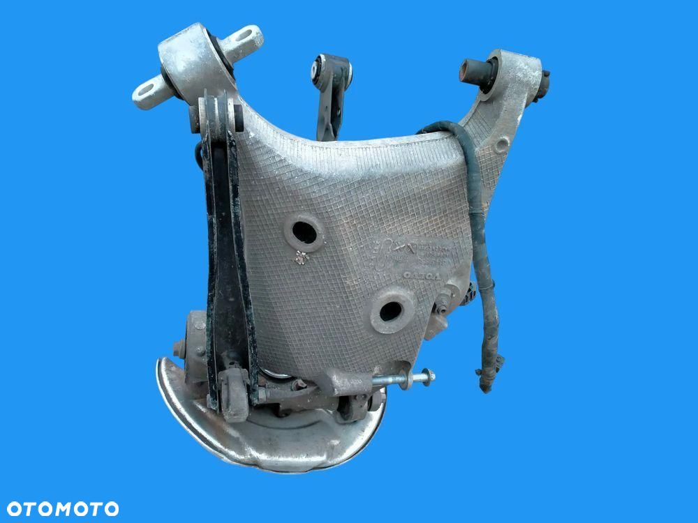 Volvo XC90 II 2.0 D AWD 4x4 Zwrotnica Piasta Wahacz Zawieszenie Tył Prawe - 6