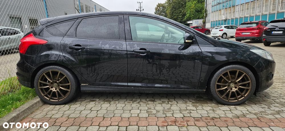 Ford Focus 1.0 EcoBoost 99g Gold X (Edition Start) - 4