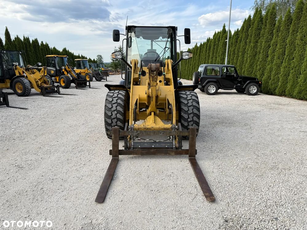Caterpillar CAT 906 H / ŁADNA / SILNA / ORYGINAŁ  / ZADBANA / SPROWADZONA Z NIEMIEC / MAŁE GABARYTY / BEZ DPF I ADBLUE / 60 70 M 506 509 L30 L35 908 907 320 318 750 850 - 14