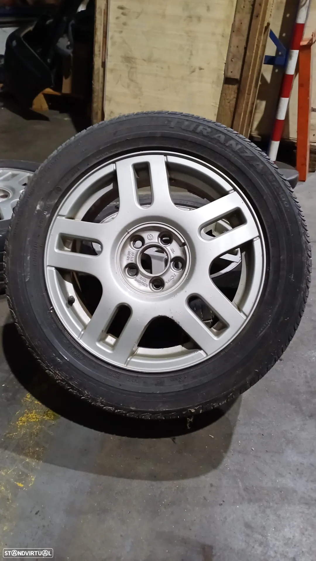 Jantes Especiais - VW GOLF IV (1J1), GOLF Mk IV (1J1) [08.1997 - 04.2008] - 3