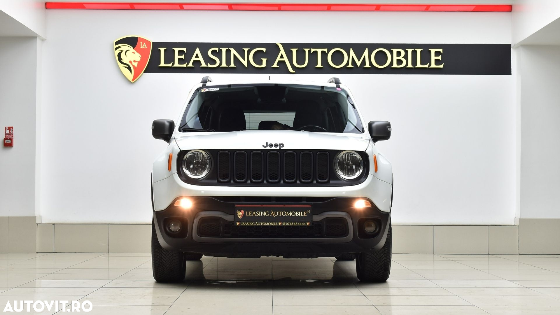 Jeep Renegade 2.0 M-Jet 4x4 AT Trailhawk - 4