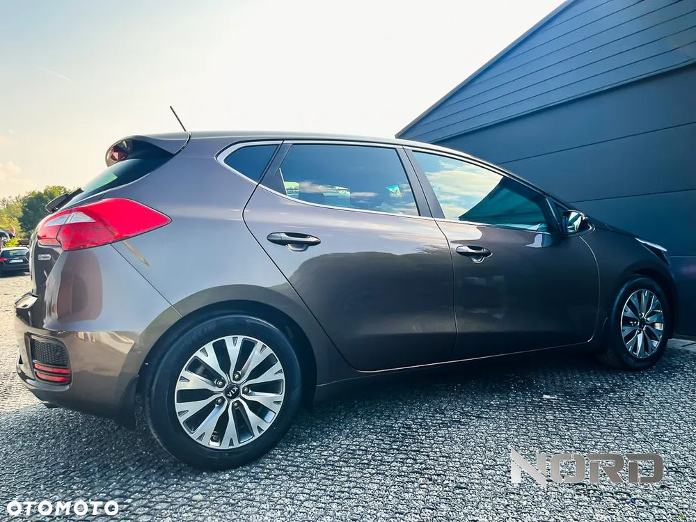 Kia Ceed 1.0 T-GDI L - 10