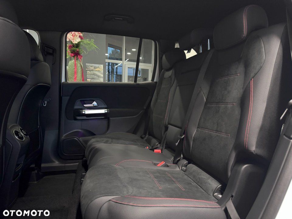 Mercedes-Benz GLB - 6