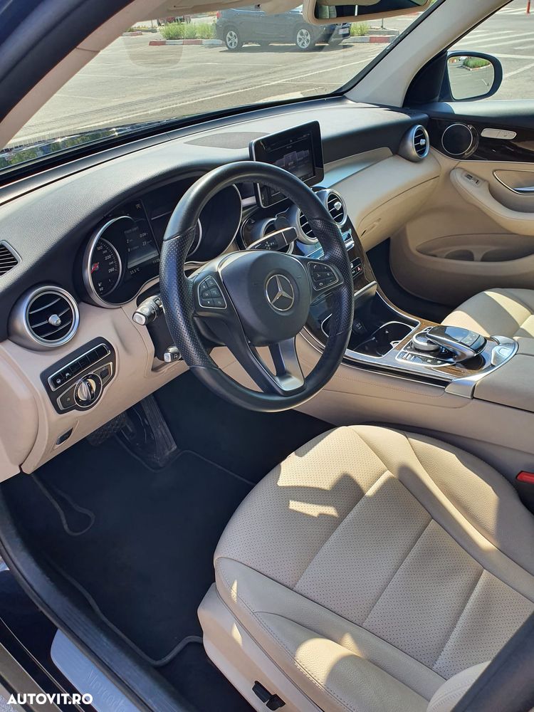 Mercedes-Benz GLC - 9