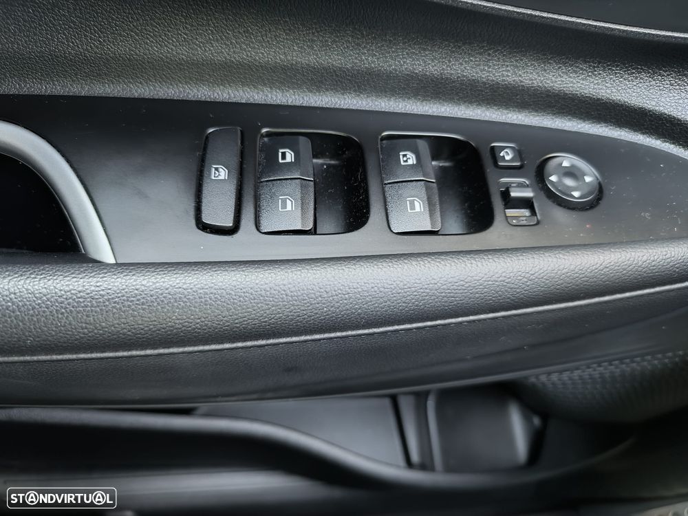 Hyundai Bayon 1.0 T-GDI Premium DCT - 14