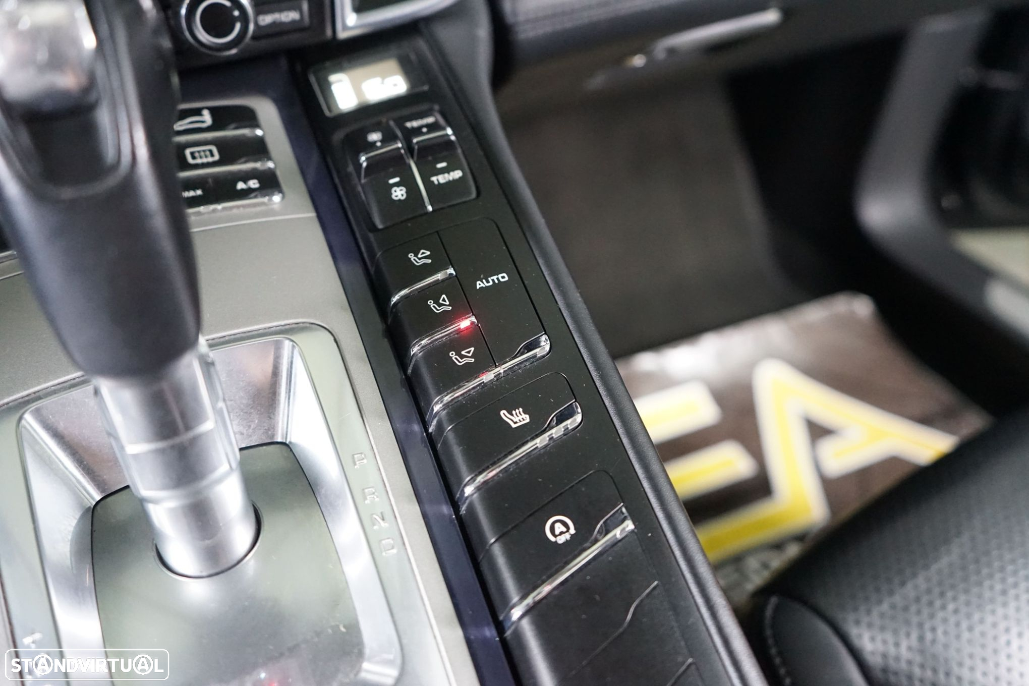 Porsche Panamera Standard - 36