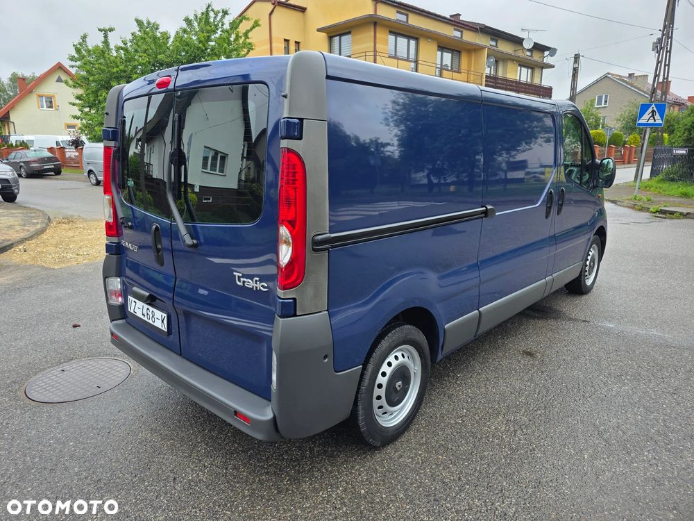 Renault Trafic - 10
