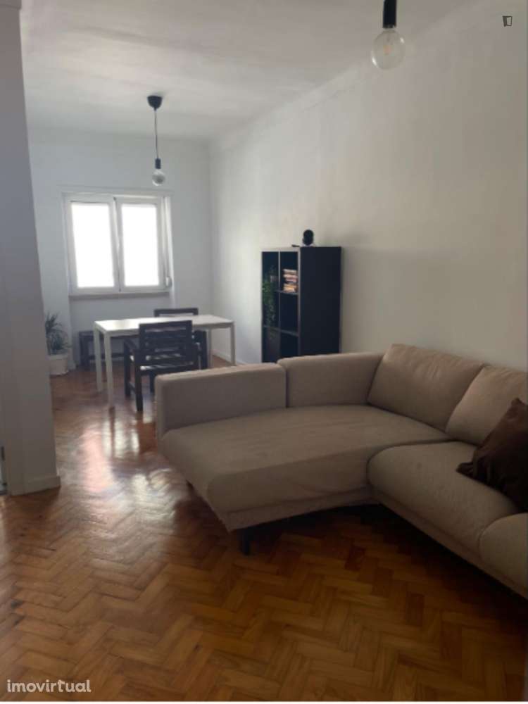 Quarto - localizado em Benfica Lisbon - Grande imagem: 5/5