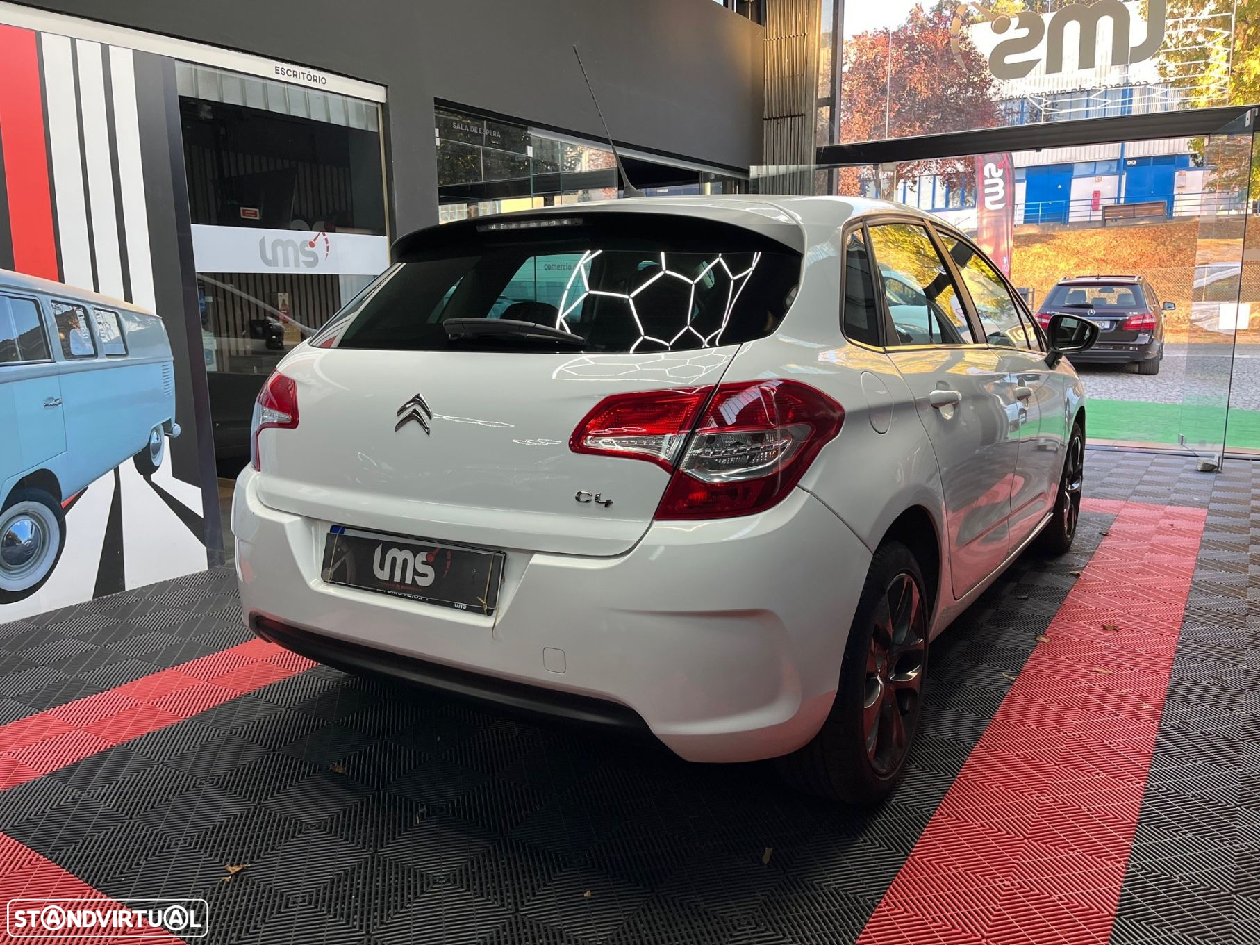 Citroën C4 1.6 HDi Attraction 104g - 4