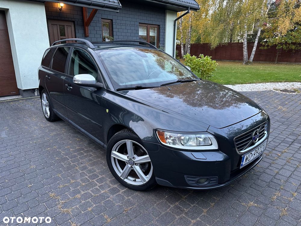 Volvo V50
