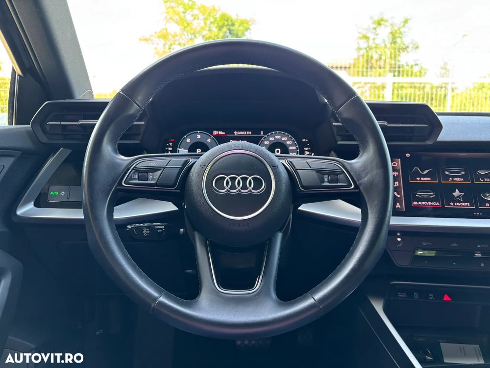 Audi A3 Sportback 2.0 30 TDI S tronic Basic - 14