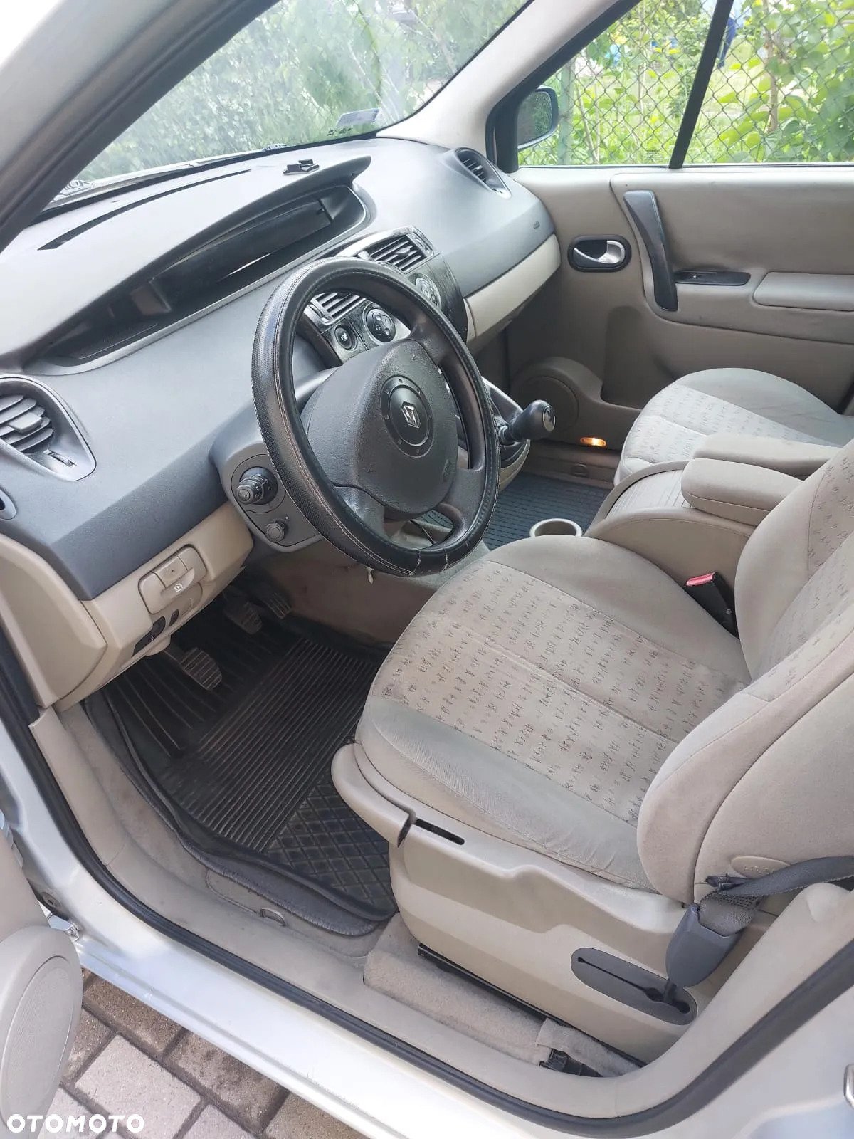 Renault Scenic - 9