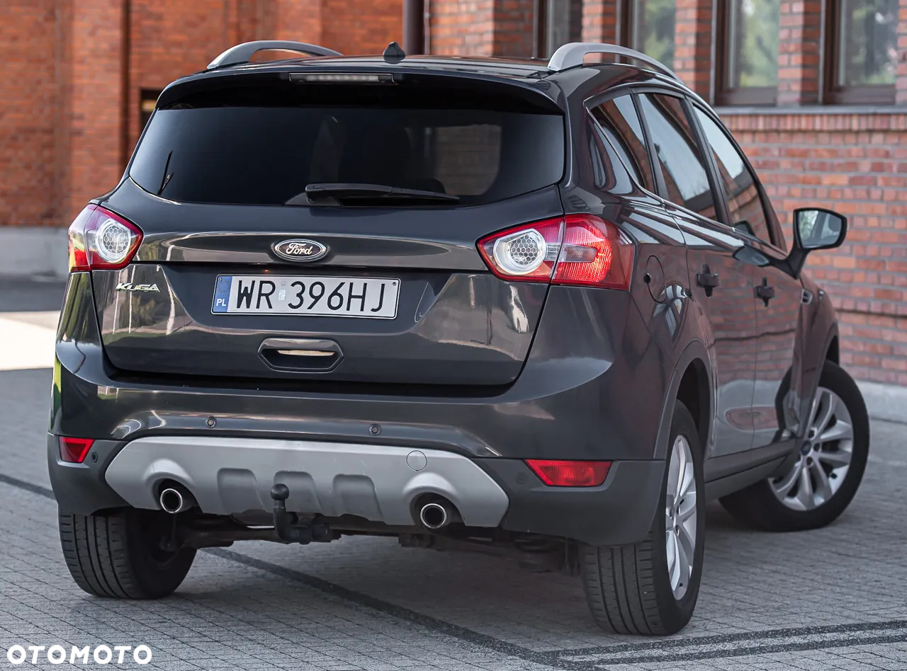 Ford Kuga 2.0 TDCi 4x4 Titanium - 9