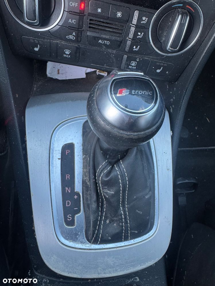 Audi Q3 2.0 TDI Quattro S tronic design - 23