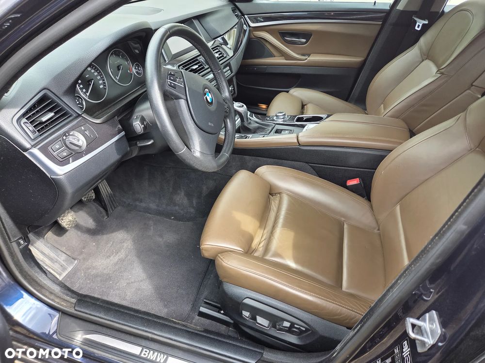 BMW Seria 5 520d - 9