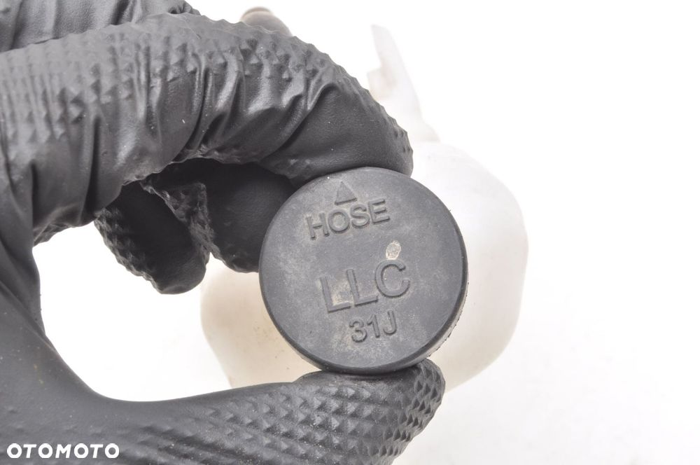 SUZUKI GSX-R 125 ZBIORNICZEK WYRÓWNAWCZY - 5