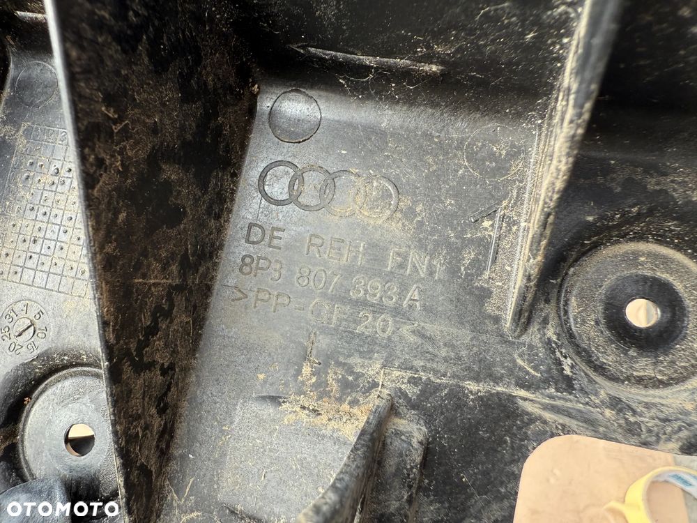 Ślizg mocowanie zderzaka tył tylnego Audi A3 8P lift 2010r 3d OE - 4