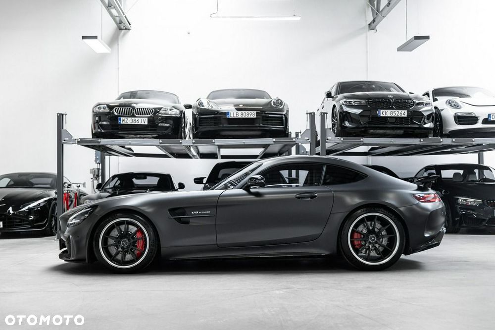 Mercedes-Benz AMG GT R - 10