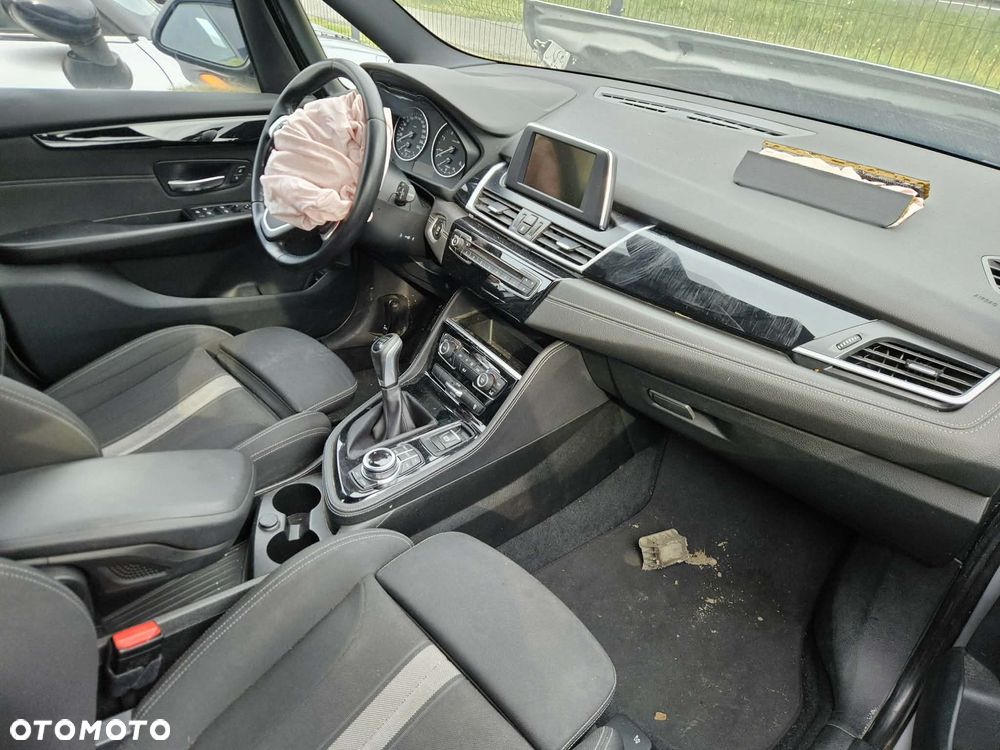 BMW Seria 2 216d Luxury Line - 3