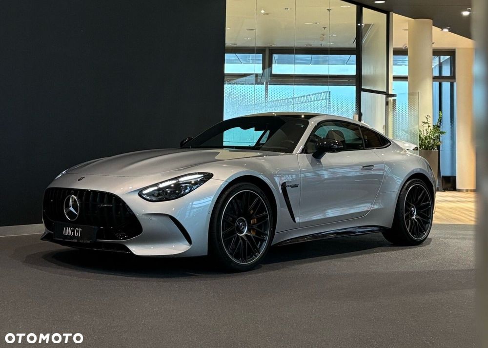 Mercedes-Benz AMG GT - 4