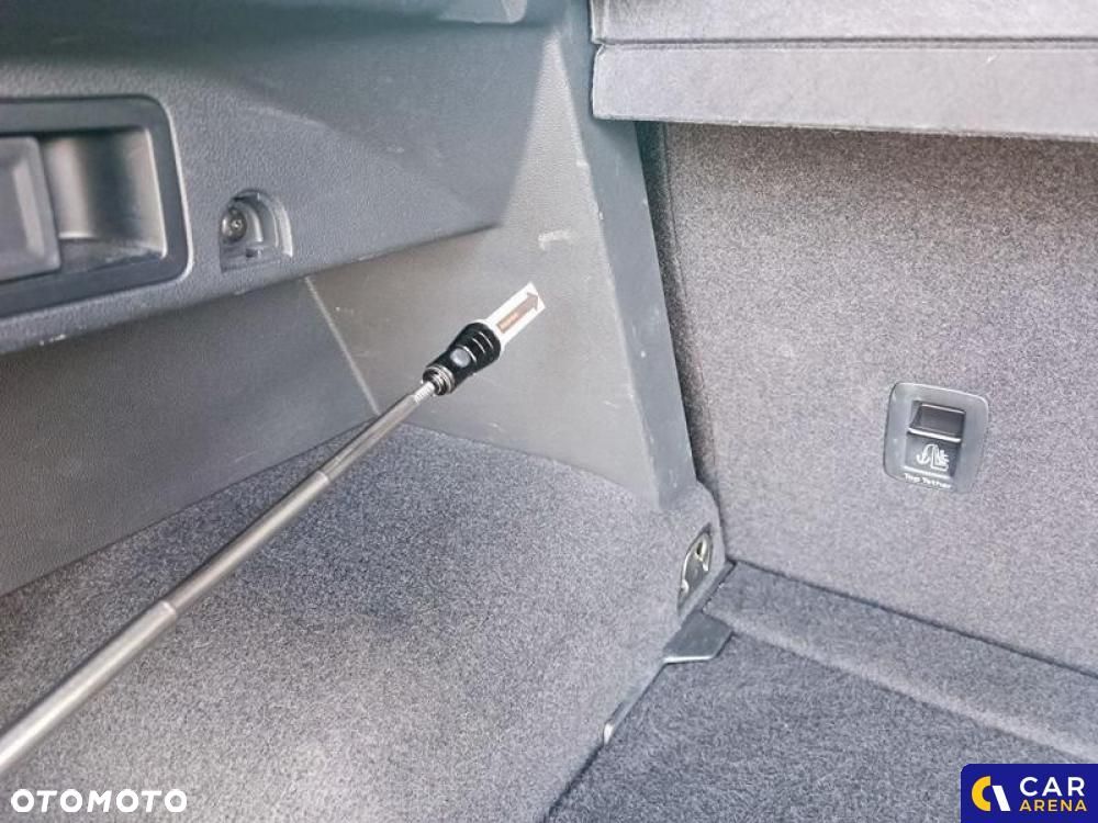 Volkswagen Tiguan - 32