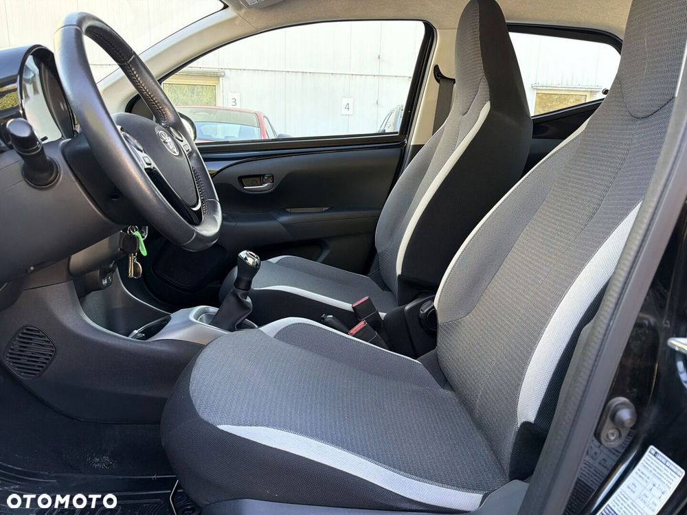 Toyota Aygo - 12