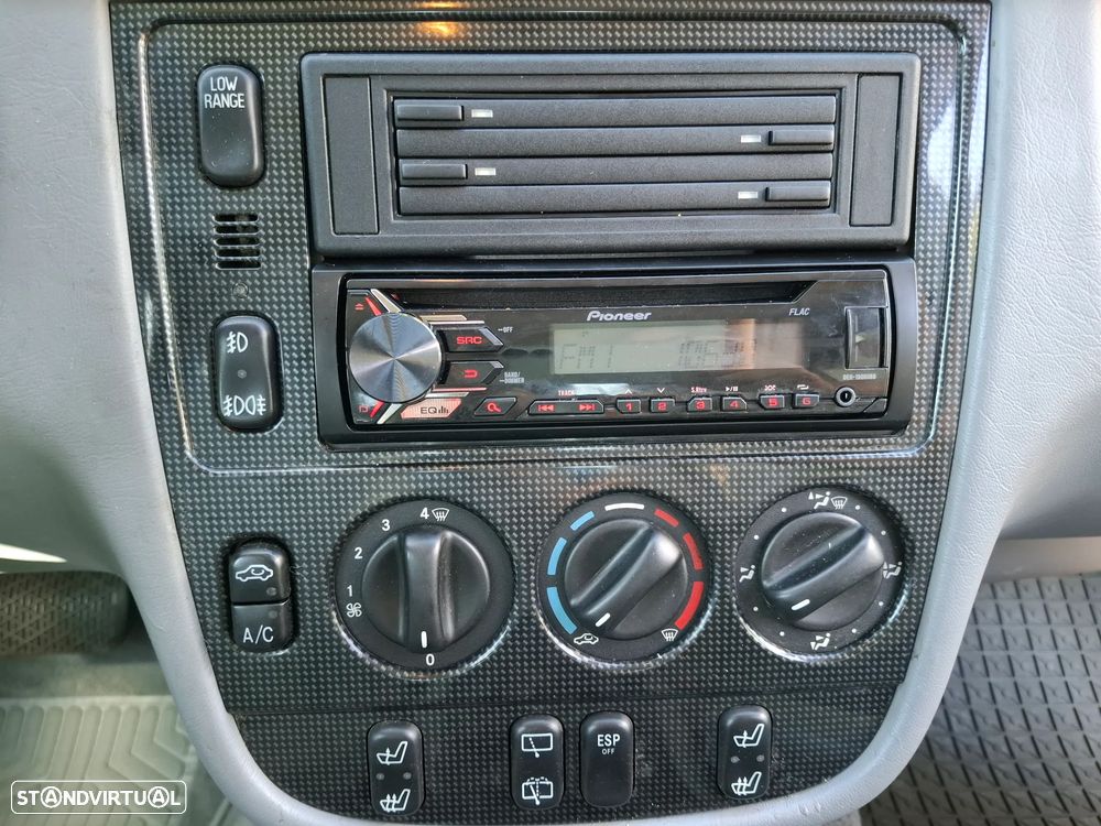 Mercedes-Benz ML 270 - 5