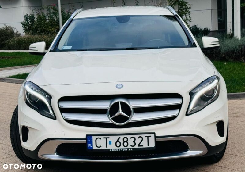 Mercedes-Benz GLA 250 4-Matic - 15
