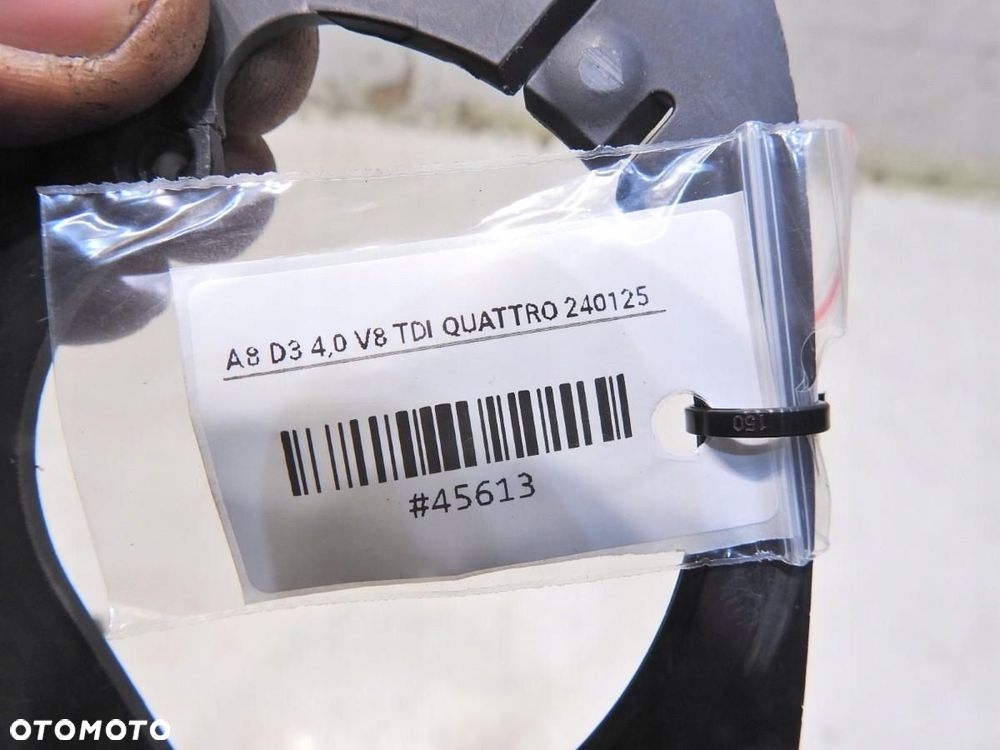 OSŁONA LUSTERKA PRAWA AUDI A8 D3 - 5