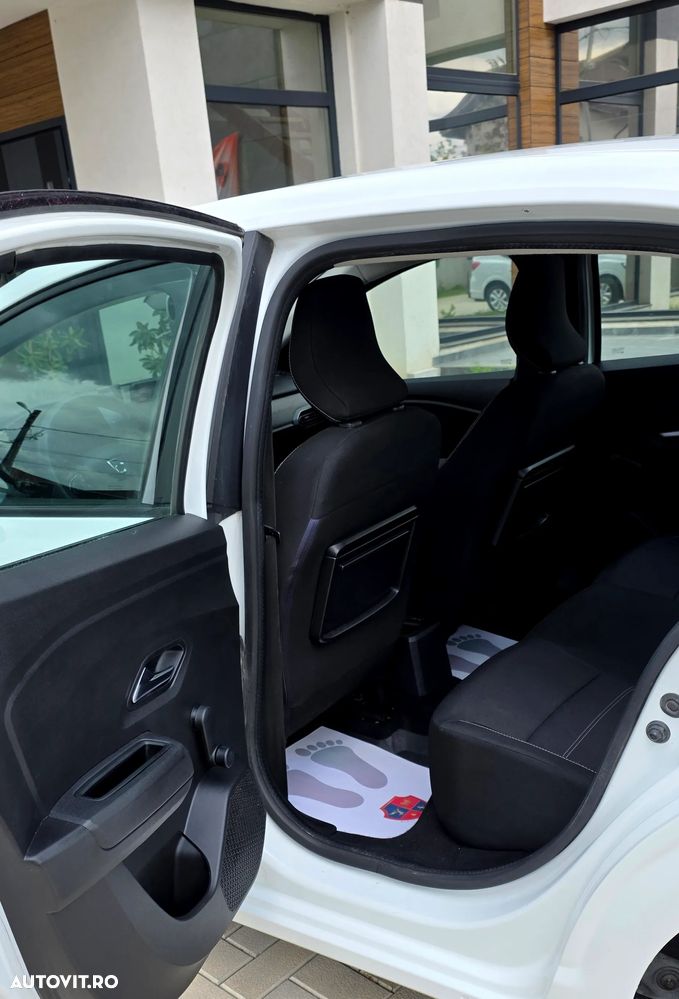 Dacia Logan TCe 90 MT6 Comfort - 22