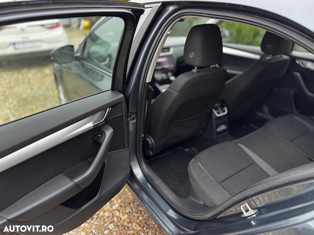 Skoda Octavia 1.6 TDI Ambition - 13