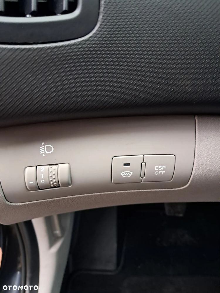 Kia Ceed 1.4 CVVT LX - 32