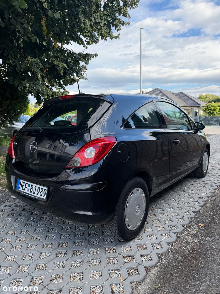 Opel Corsa 1.4 16V Color Edition - 3