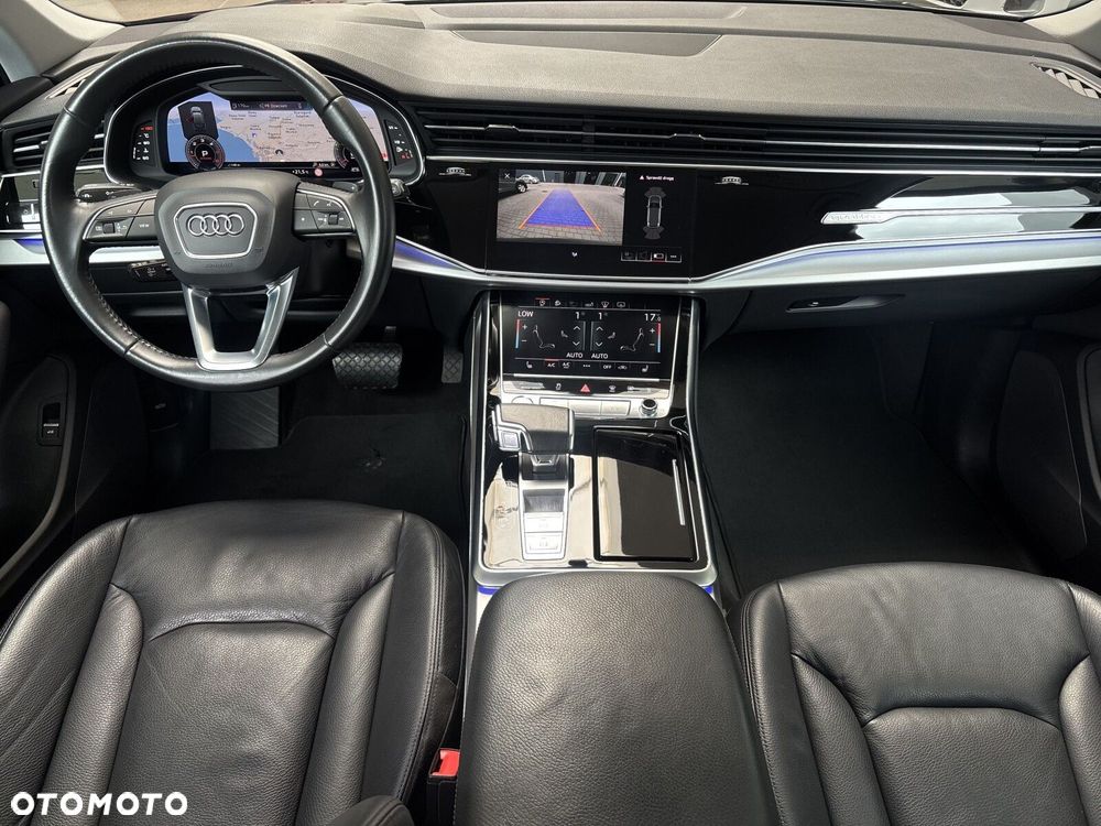 Audi Q7 - 10