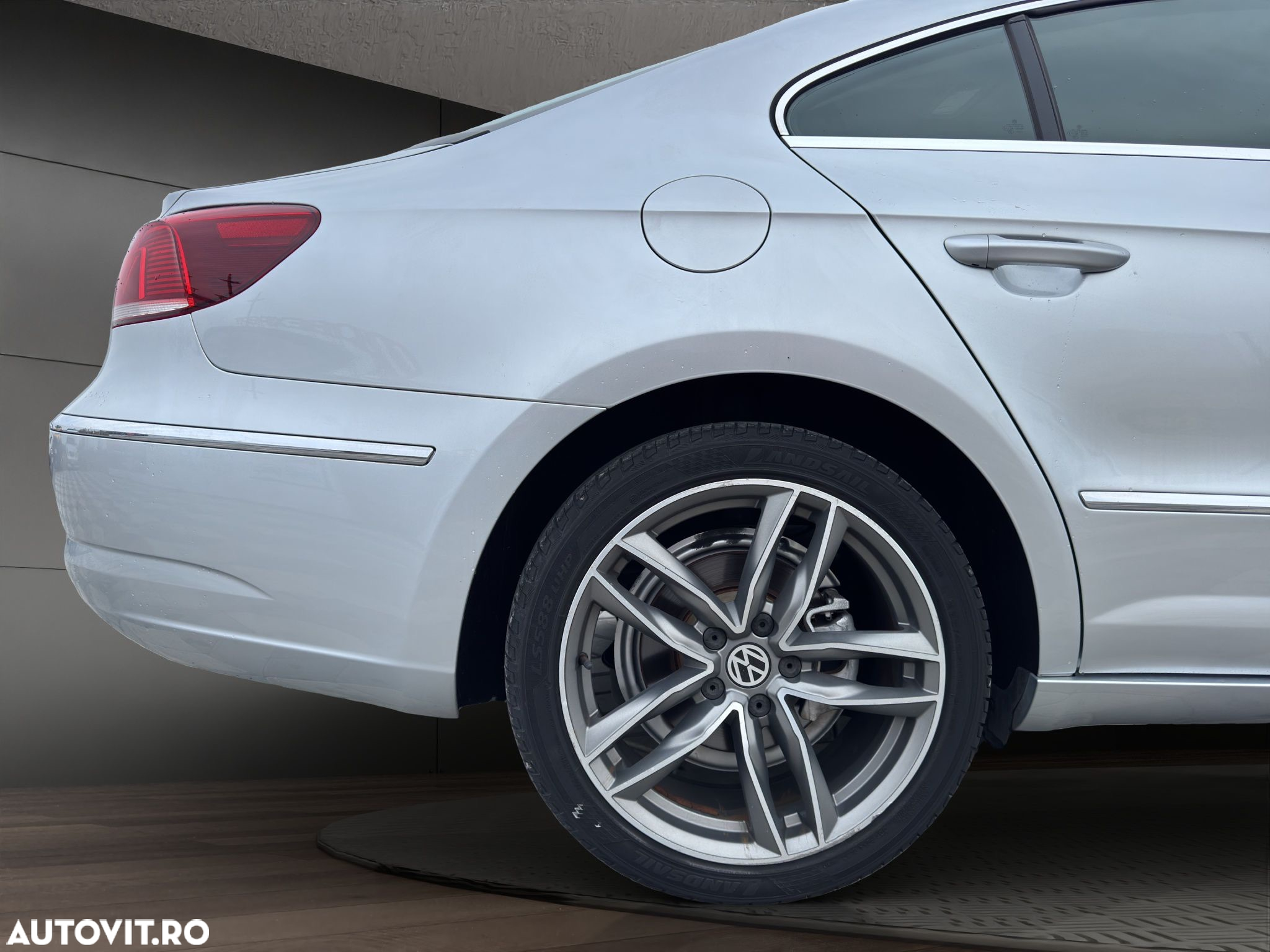 Volkswagen Passat CC 2.0 TDI DSG Blue TDI - 22