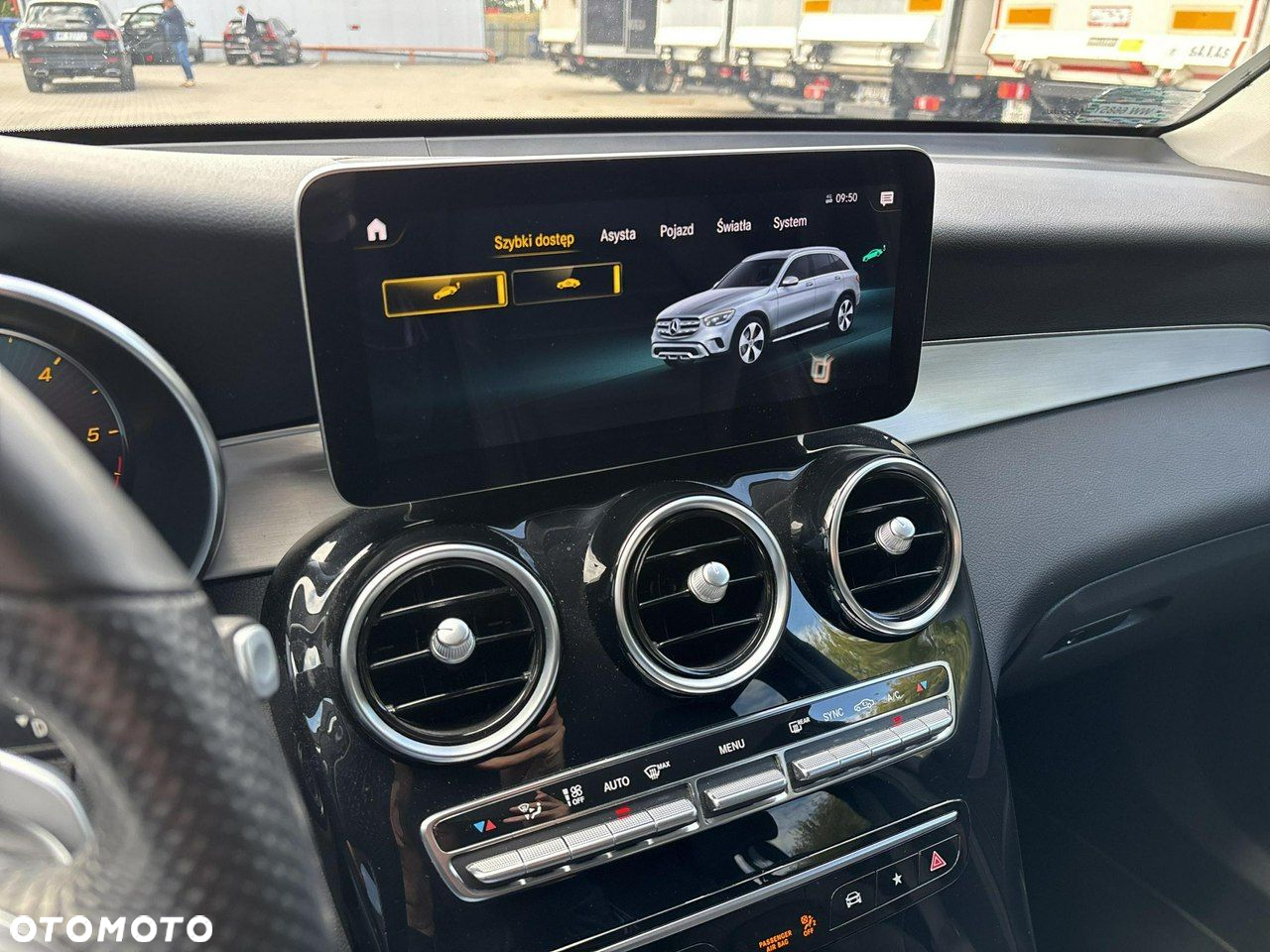 Mercedes-Benz GLC 300 d 4-Matic - 24