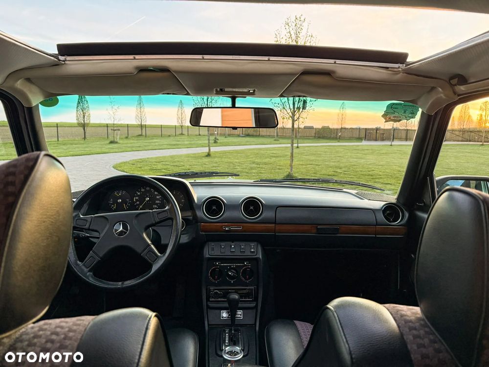 Mercedes-Benz W123 - 7