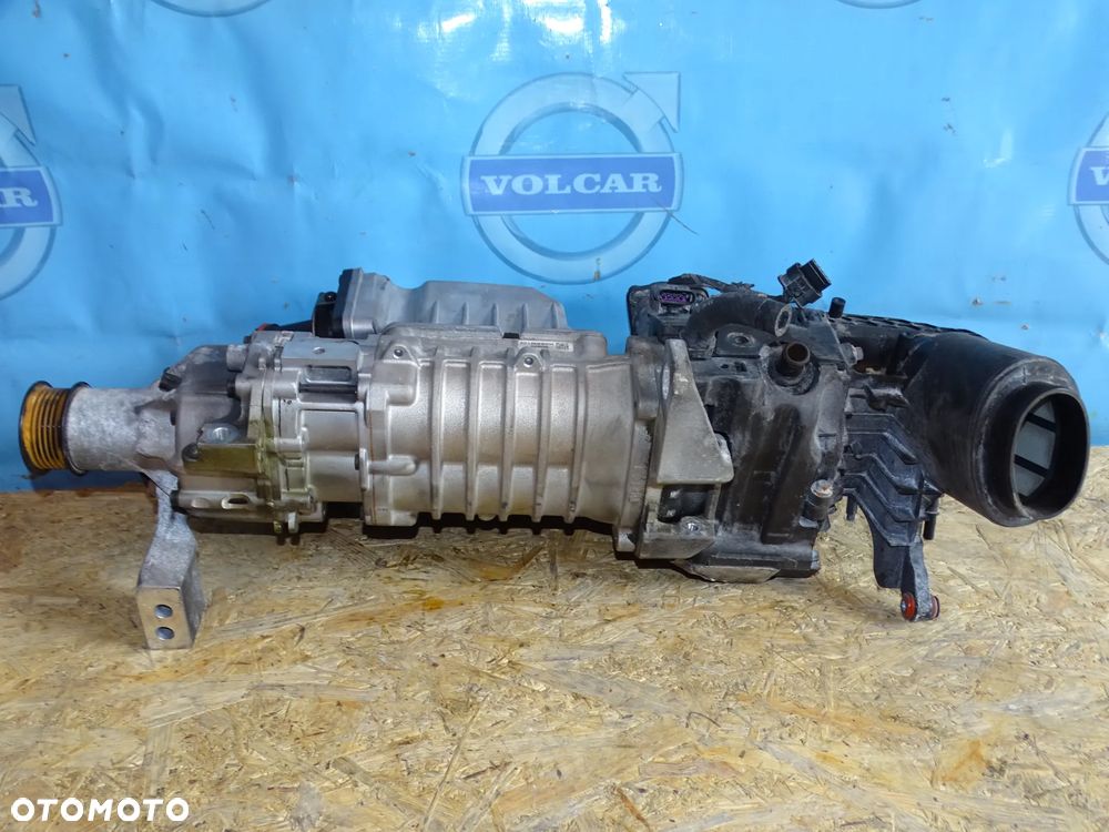 KOMPRESOR SPRĘŻARKA VOLVO S60,V60,S90,V90,XC60 2.0 T8 - 2