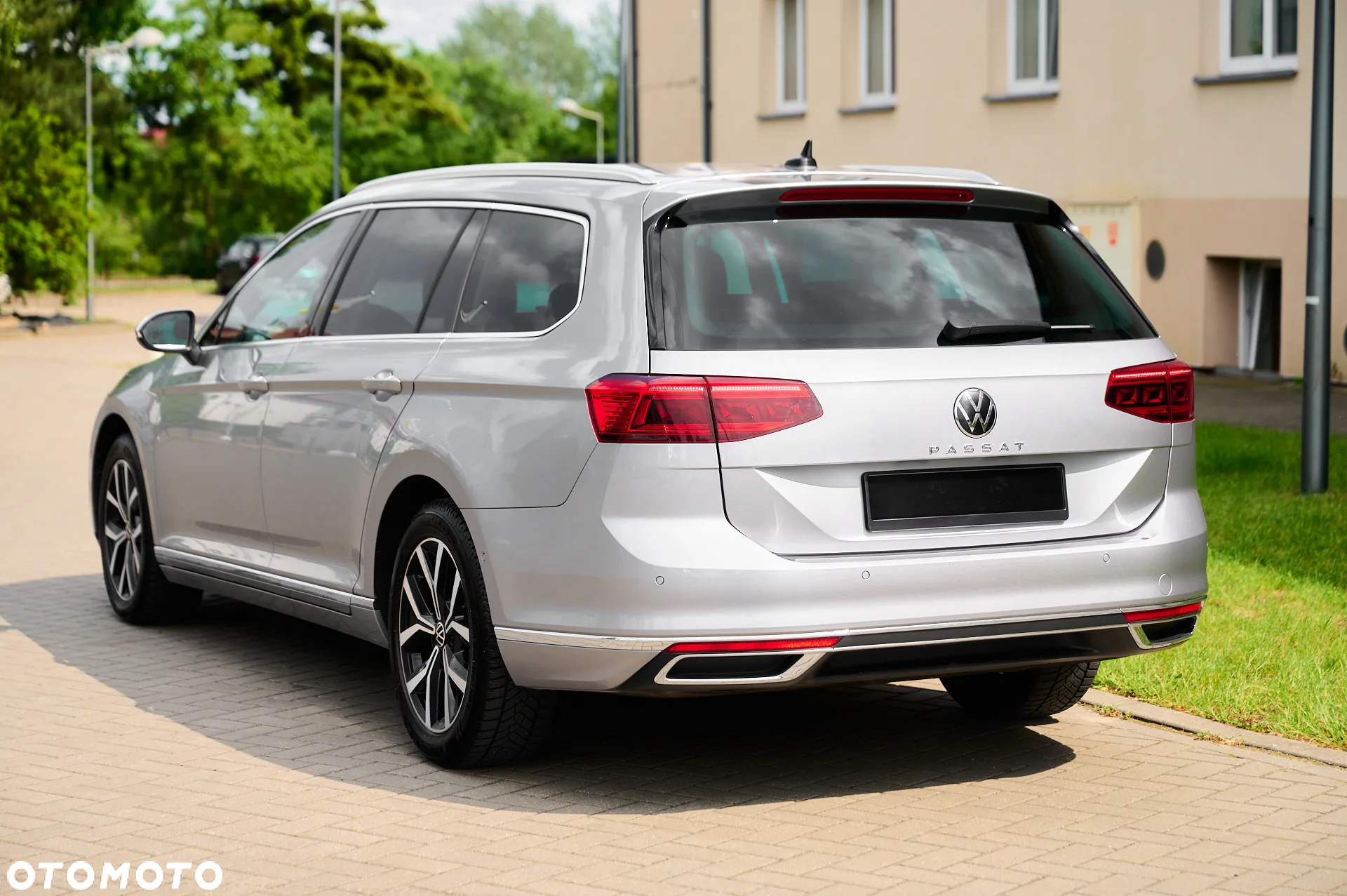 Volkswagen Passat 2.0 TDI EVO Elegance DSG - 11