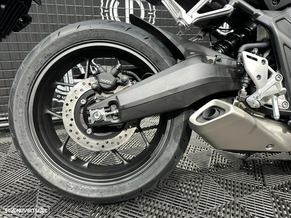 Honda CBR 650R E-CLUTCH 2026 - 5