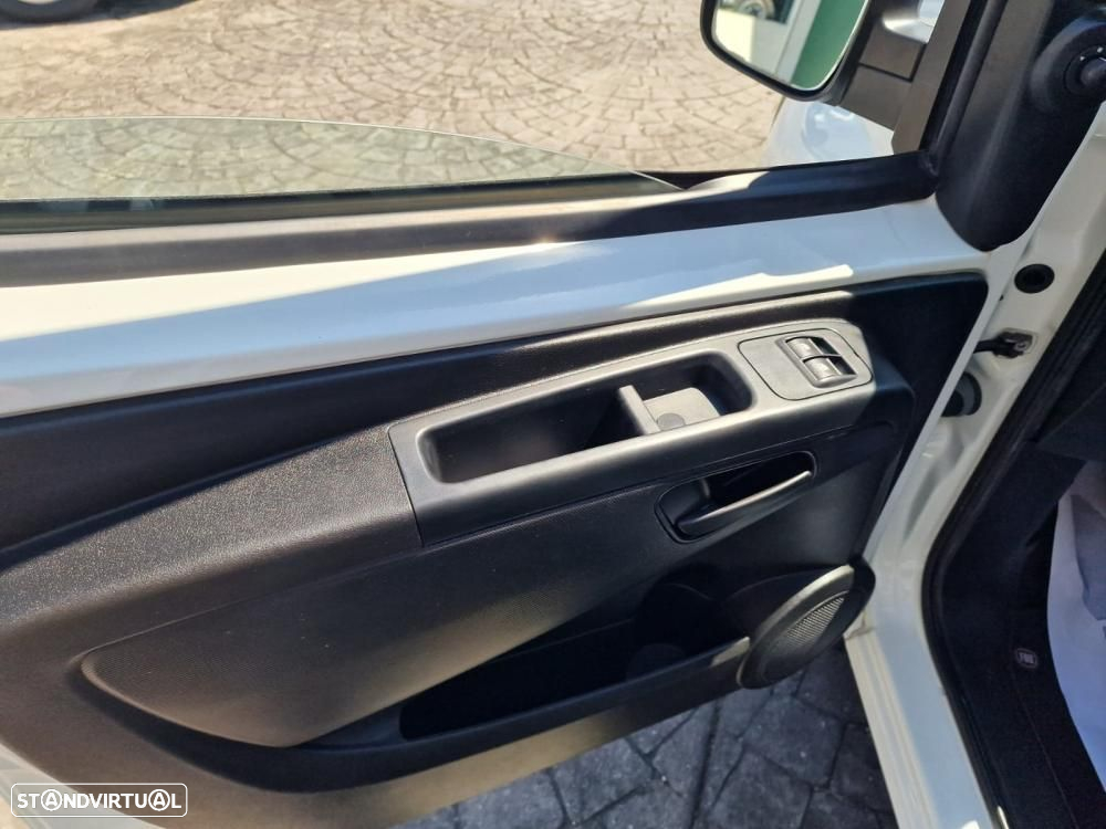Fiat Fiorino FIORINO 1.3 D Multijet (80CV) - 11