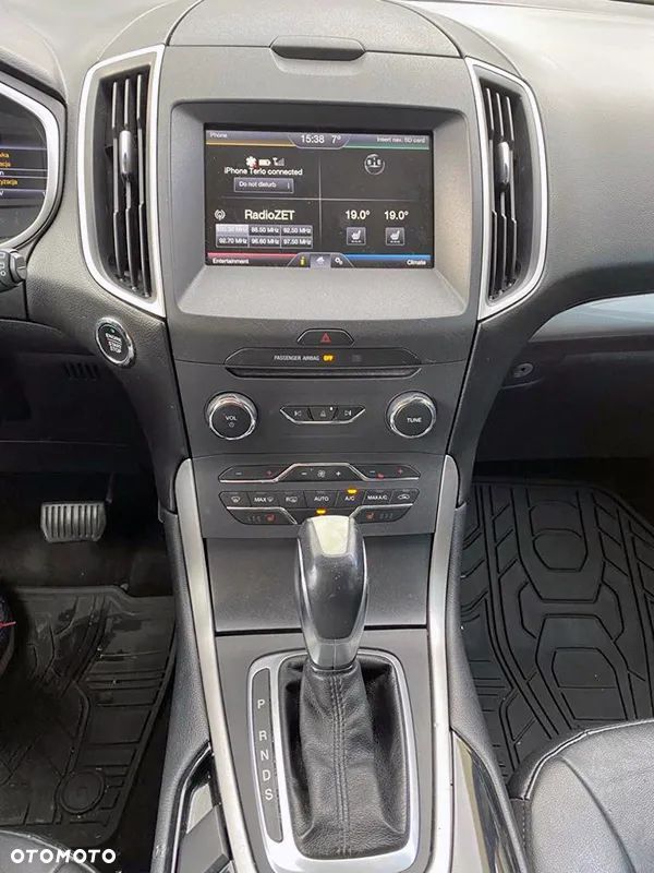 Ford Edge - 24