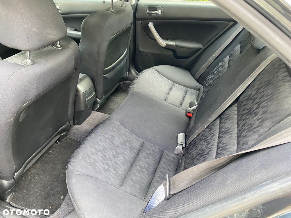 Honda Accord 2.0 Comfort - 9